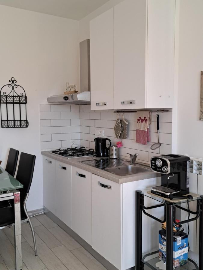 Il Casale Rosso Monolocale Cinque Terre-Toscana 카니파롤라 디 포스디노보 외부 사진